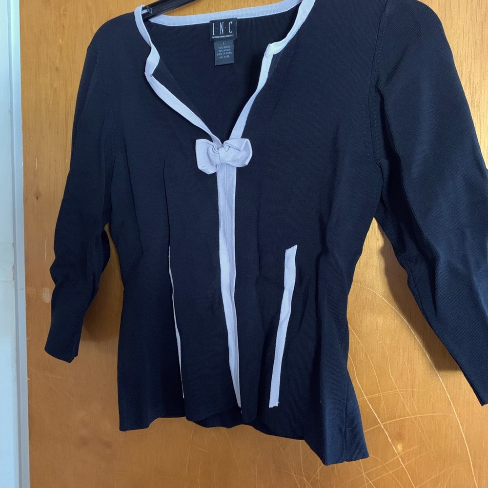 I.N.C. Black Blouse with Pink Trim Large